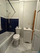 15 Dayton St in New Haven, CT - Building Photo - Building Photo