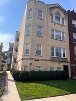 2053 W Summerdale Ave in Chicago, IL - Building Photo
