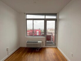 184 Noll St in Brooklyn, NY - Building Photo