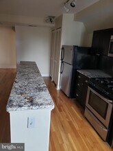 1214 Spruce St-Unit -#6 in Philadelphia, PA - Building Photo - Building Photo