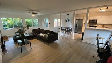 1344 NE 16th Ave in Fort Lauderdale, FL - Building Photo - Building Photo
