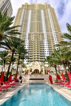 17875 Collins Ave, Unit 17875 in Sunny Isles Beach, FL - Building Photo - Building Photo