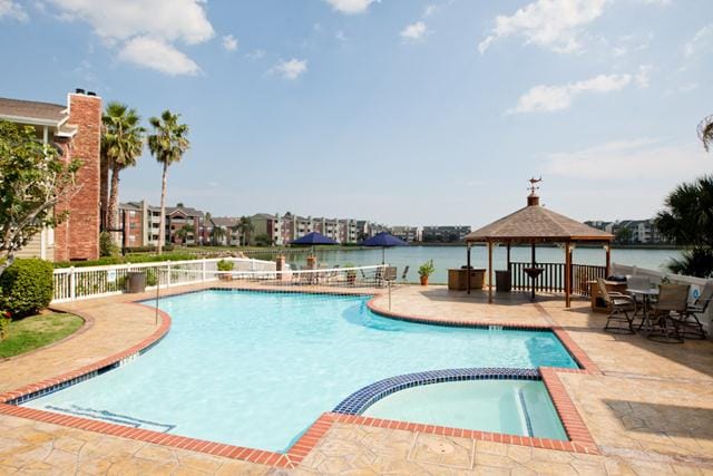 Lakeside at Campeche in Galveston, TX - Foto de edificio - Building Photo