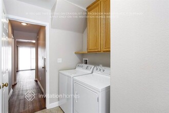 8164 Sundown Vista Ave in Las Vegas, NV - Building Photo - Building Photo