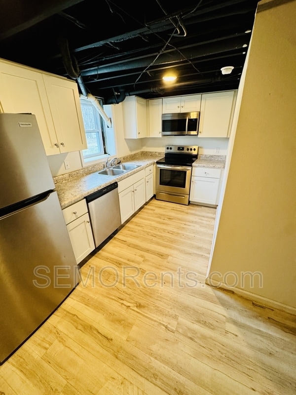 property at 1310 MO-34