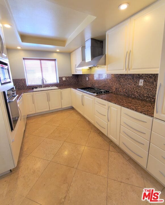 property at 4365 McLaughlin Ave