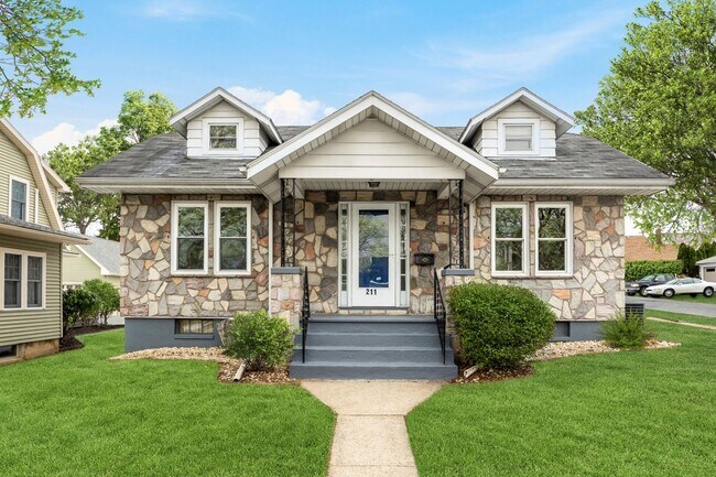 property at 211 Pennsylvania Ave