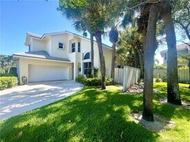 2033 Staysail Ln in Jupiter, FL - Building Photo