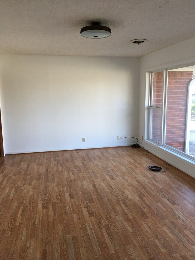 409 W Dogwood St in Greenwood, AR - Building Photo - Building Photo