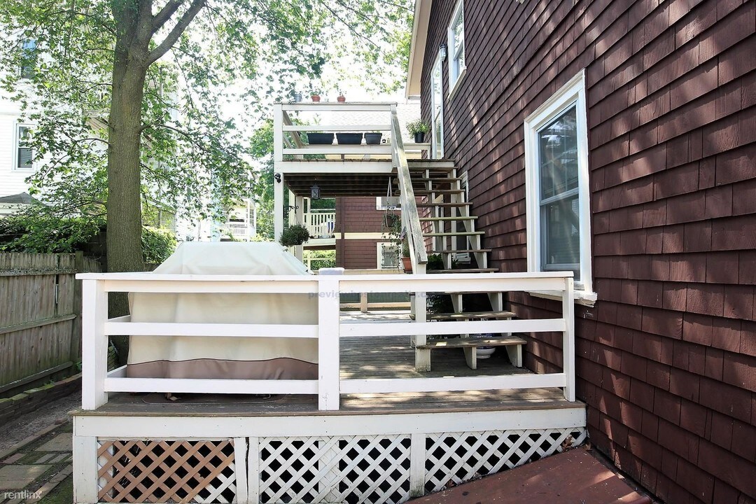 18 Sheafe St-Unit -APT# 246 in Brookline, MA - Building Photo