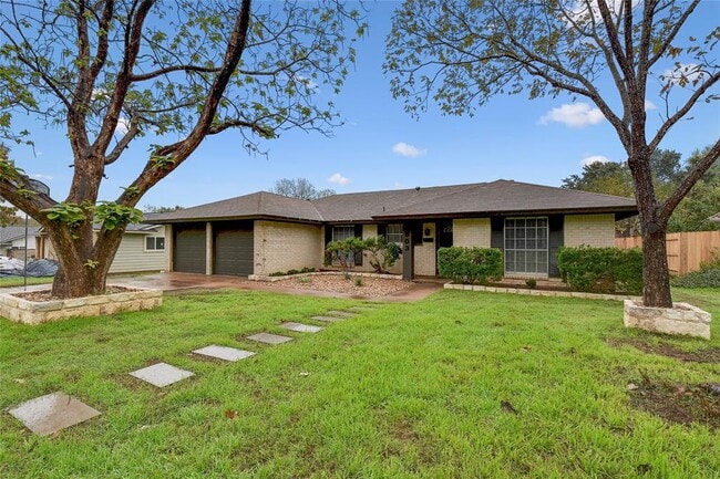5803 Lewood Dr in Austin, TX - Building Photo - Building Photo