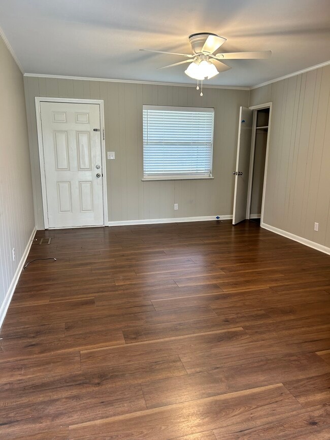 364 Elizabeth Cir in Tifton, GA - Foto de edificio - Building Photo