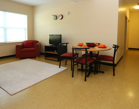 College Suites at Cortland in Cortland, NY - Building Photo - Interior Photo