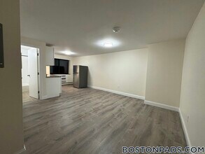 15 Chester St in Cambridge, MA - Building Photo - Building Photo