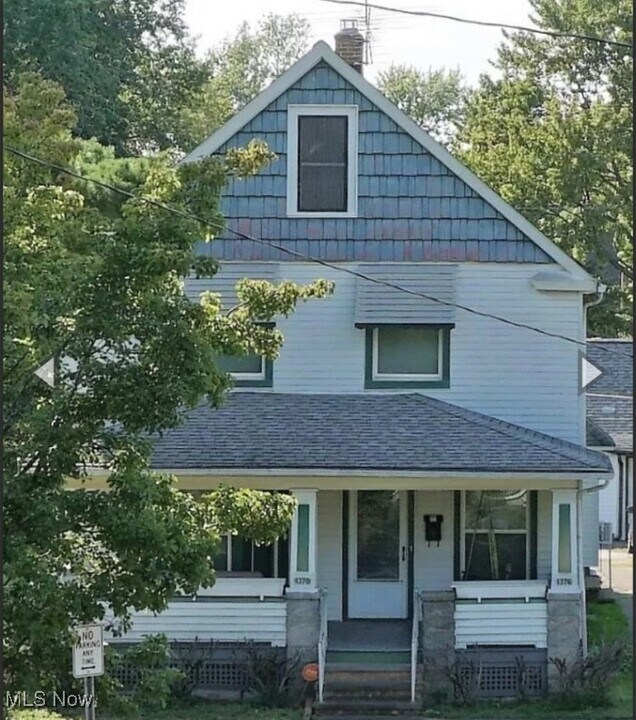 1376 E 187th St-Unit -2 in Cleveland, OH - Building Photo