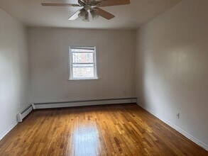 133 Dubois Ave in Valley Stream, NY - Building Photo - Building Photo