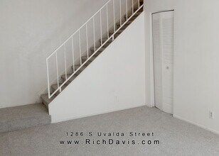 1286 S Uvalda St in Aurora, CO - Building Photo - Building Photo