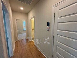 1441 Overcup Oak Ln in Bentonville, AR - Building Photo - Building Photo