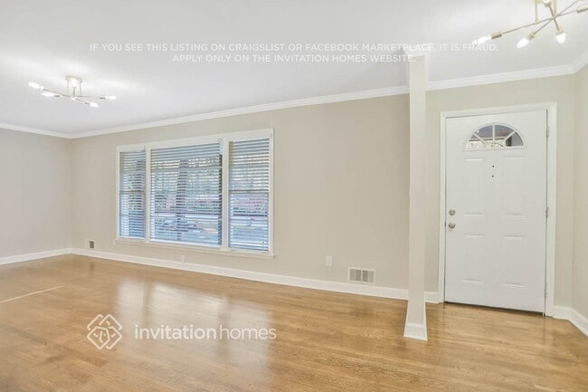 3715 Wisteria Ln SW in Atlanta, GA - Building Photo - Building Photo