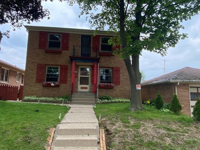 property at 3119 S 17th St