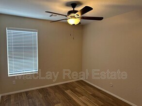 2011 W Sunshine Butte Dr in San Tan Valley, AZ - Building Photo - Building Photo