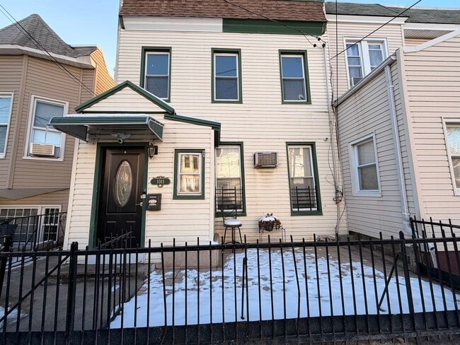 property at 1011 Paterson Plank Rd