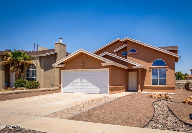 3136 Tierra Encino Dr in El Paso, TX - Building Photo - Building Photo