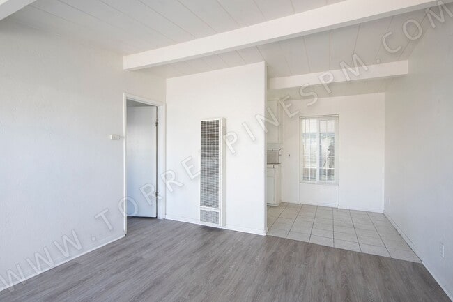 property at 2037 Grand Ave