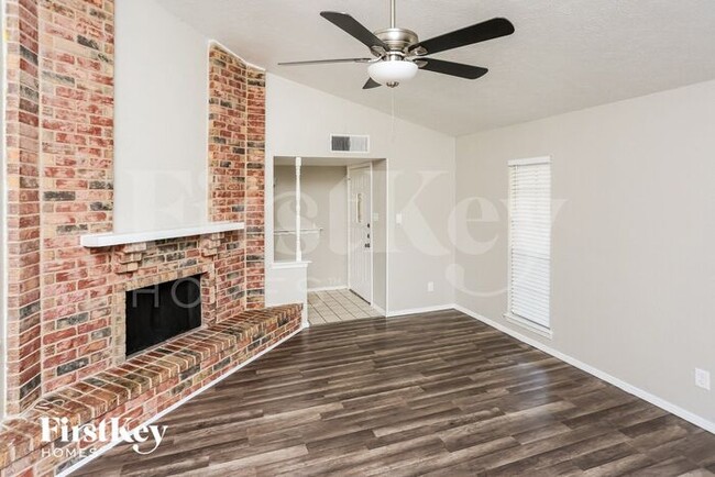7916 Iola Dr in Plano, TX - Building Photo - Building Photo