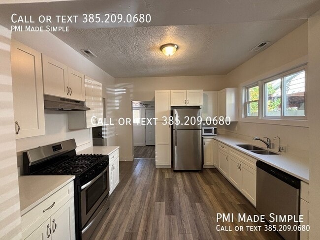 property at 558 S Windsor St