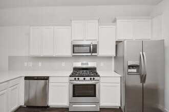 15819 Kinlough Dr in Humble, TX - Building Photo - Building Photo