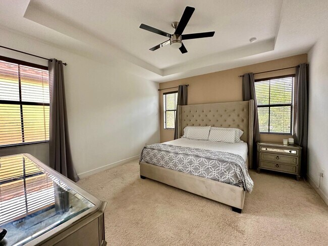4879 NW 55th Pl in Tamarac, FL - Building Photo - Building Photo