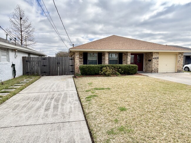 4921 Jeannette Dr in Metairie, LA - Building Photo - Building Photo