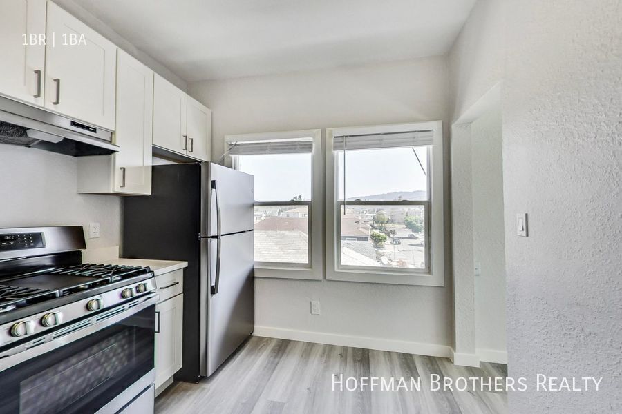 1705 36th Ave in Oakland, CA - Building Photo