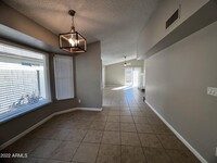 6413 W Delmonico Ln in Glendale, AZ - Building Photo - Building Photo