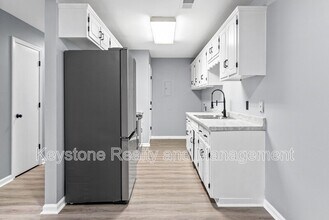 1937 High St in Hopkinsville, KY - Building Photo - Building Photo