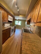 5420 W Hill Rd in Boise, ID - Building Photo - Building Photo