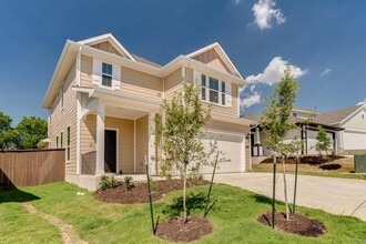 11309 Lago de Garda Dr in Austin, TX - Building Photo - Building Photo