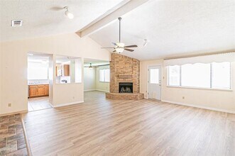 10000 Bugle Dr in Fort Worth, TX - Building Photo - Building Photo