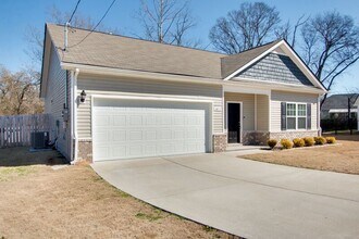 1872 Holdens Hollow in Columbia, TN - Building Photo - Building Photo