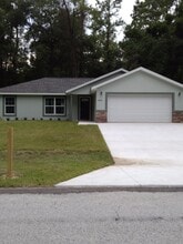 9938 N Athenia Dr in Citrus Springs, FL - Building Photo - Building Photo