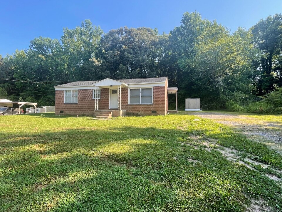 914 Holder Dr in Gastonia, NC - Building Photo