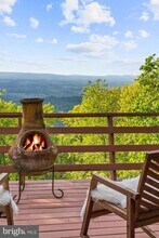 116 Mossy Rock Ln in Linden, VA - Building Photo - Building Photo