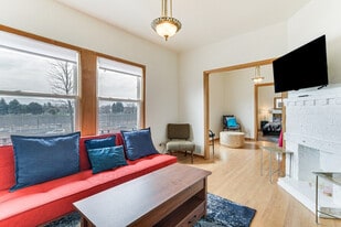 927 S Taylor Ave in Oak Park, IL - Building Photo