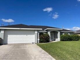 1229 SW 29th Terrace in Cape Coral, FL - Building Photo