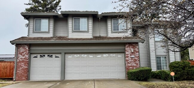 property at 5124 Paddock Ct