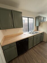 5408 Jasons Way NE in Albuquerque, NM - Building Photo - Building Photo