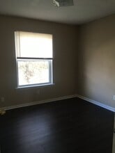 3608 Ripple Creek Dr in Louisville, KY - Building Photo - Building Photo