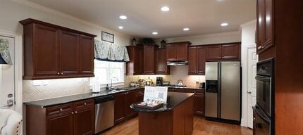 2911 Willowstone Dr in Duluth, GA - Building Photo - Building Photo