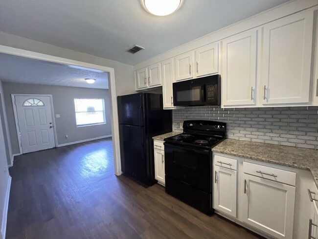 1515 Palmdale St in Jacksonville, FL - Foto de edificio - Building Photo
